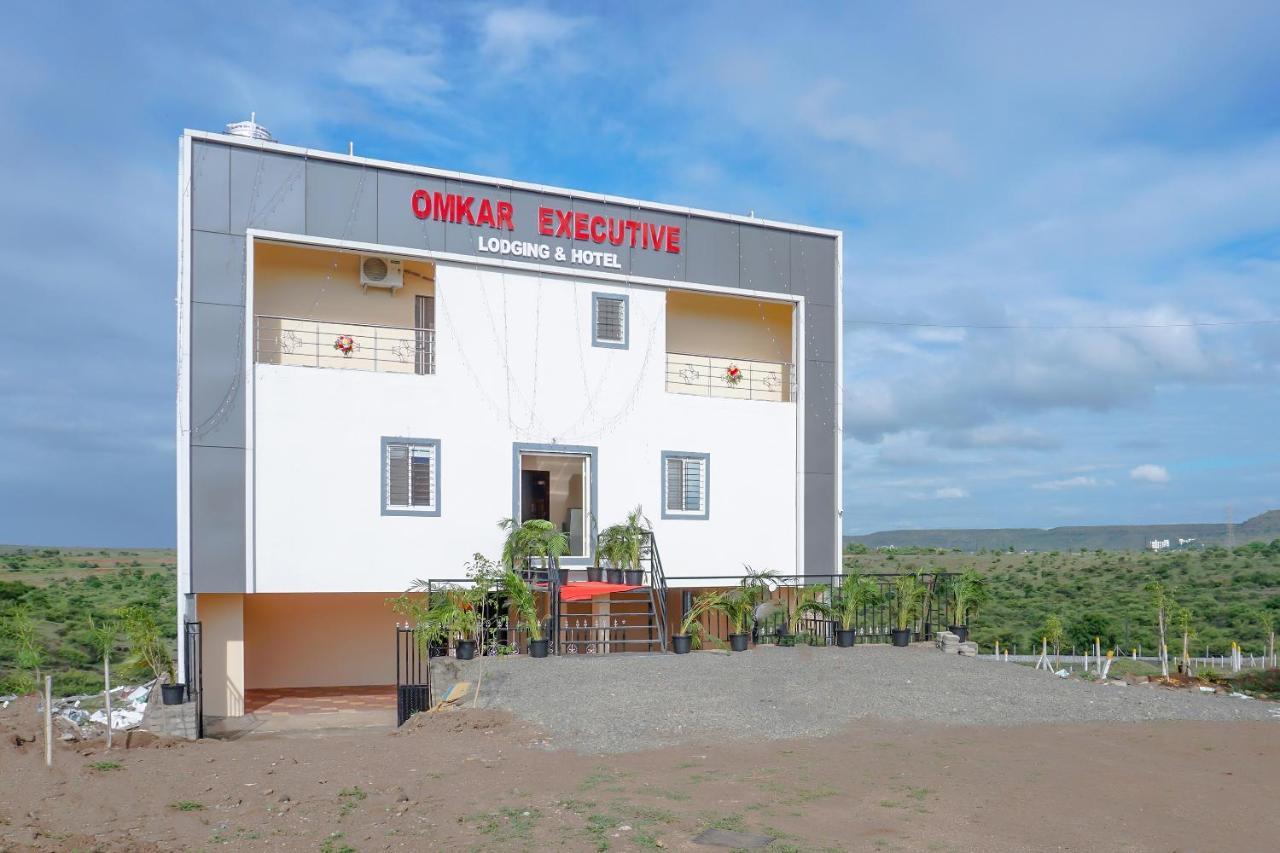 Oyo 81616 Omkar Executive Vagholi Dış mekan fotoğraf