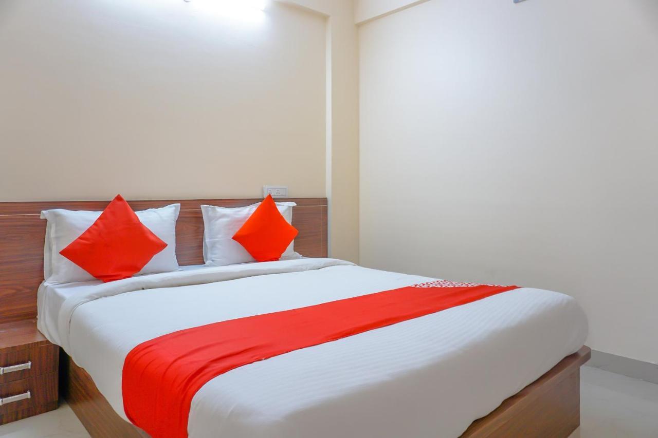 Oyo 81616 Omkar Executive Vagholi Dış mekan fotoğraf