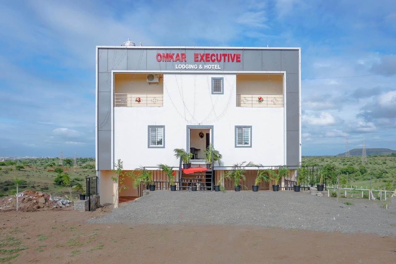 Oyo 81616 Omkar Executive Vagholi Dış mekan fotoğraf