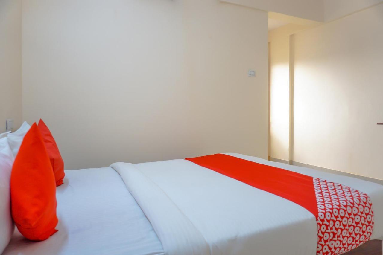 Oyo 81616 Omkar Executive Vagholi Dış mekan fotoğraf
