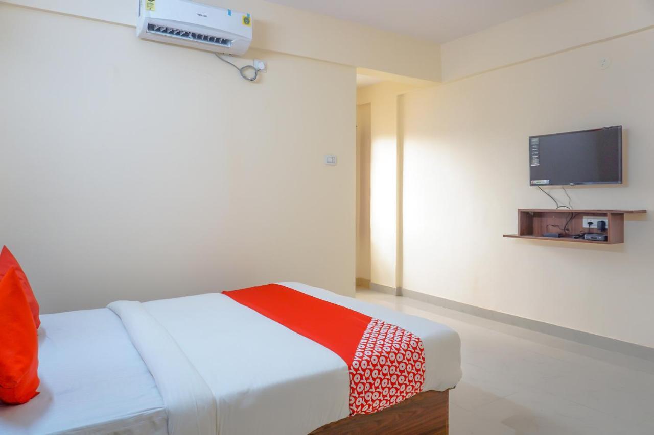 Oyo 81616 Omkar Executive Vagholi Dış mekan fotoğraf